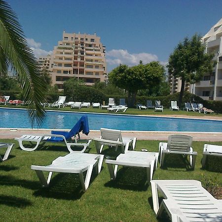 Rocha Praia Mar Beach Front Line Bay Portimao Luaran gambar