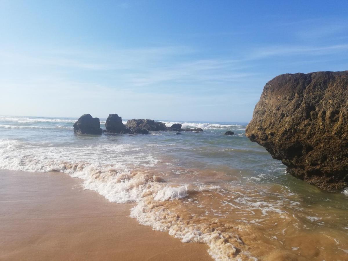 Rocha Praia Mar Beach Front Line Bay Portimao Luaran gambar
