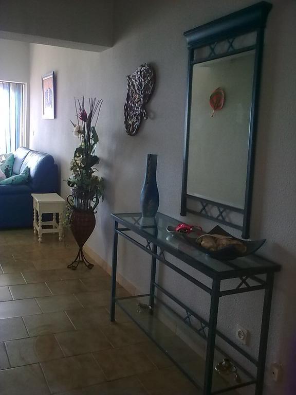 Rocha Praia Mar Beach Front Line Bay Portimao Bilik gambar